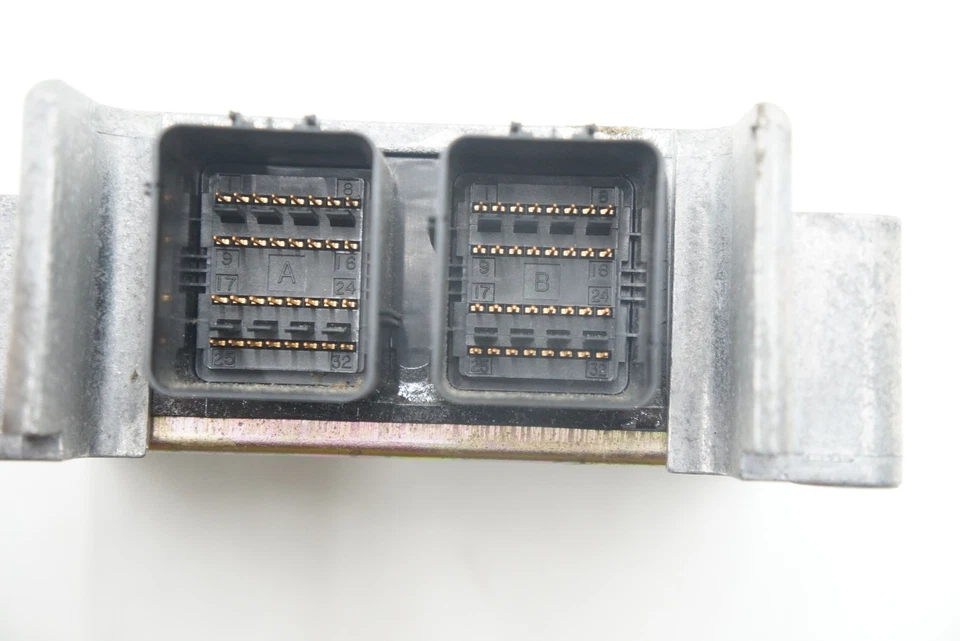 Módulo de controle de contenção de bolsa de segurança aérea ECU 04865582AB Dodge Viper SRT10 2003-06 - Imagem 3 de 4