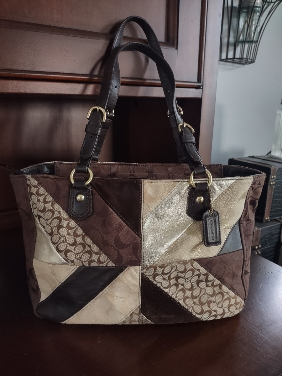 バッグ Coach patchwork suede leather bag y2k Vintage Coach Brown Gold Signature Patchwork Suede y2k shoulder