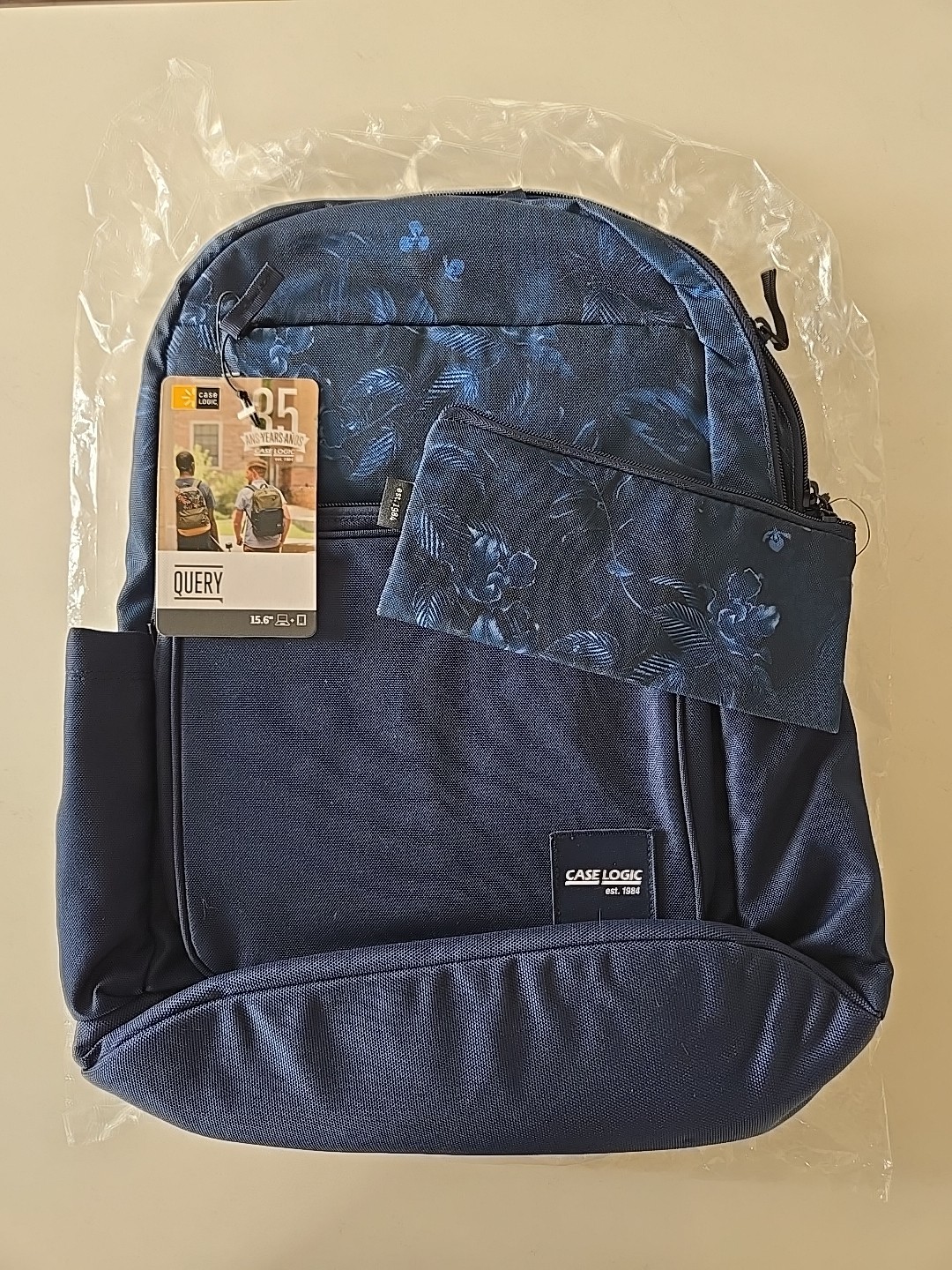 Case Logic  Query Laptop Tech Backpack