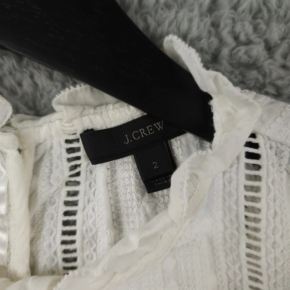 J Crew Shirt Womens 2 Cream Eyelet Ruffle Mock Neck Sleeveless Top Blouse FLAW - Image 3 of 4