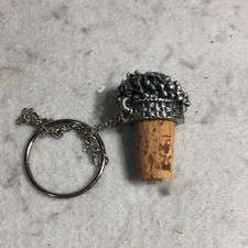 VTG MSC Montreal Canada Pewter Wine Stopper Grapes Raisins 178814