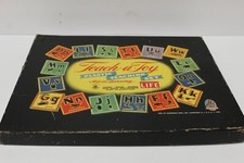 hasbro 31 stencils teach a joy plastic teaching set P9