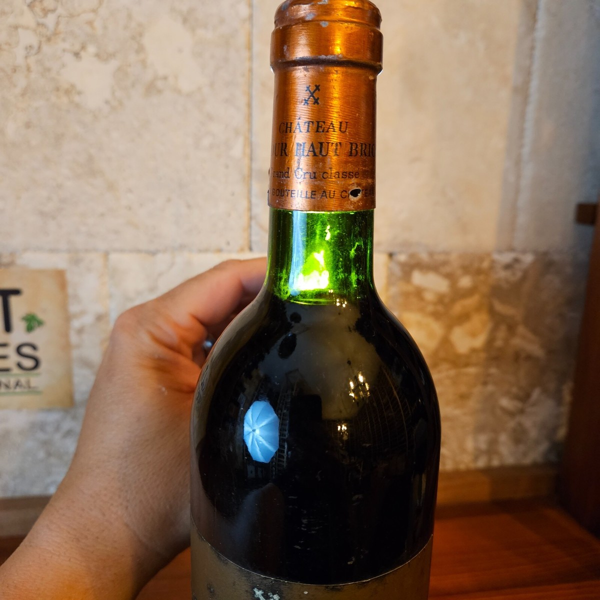 1979 Chateau Latour Haut Brion Bordeaux wine, Graves | eBay