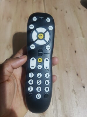 MOTOROLA URC-2068BC1-R Remote Control RC Television DTA OEM black