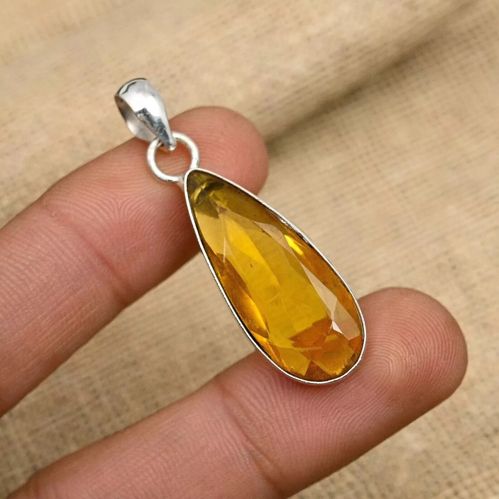Natural Honey Topaz Gemstone Handmade 925 Sterling Silver Jewelry Pendant 30 Ct