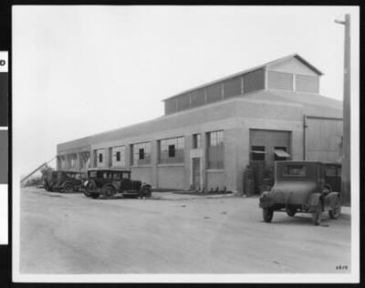 Exterior of an unidentified factory 1925 California Old Photo