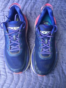 hoka one one bondi 5 women's size 8.5