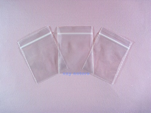 300 Reclosable Zipper Pouches Poly Storage Bags 2 Mil_5" x 7.5"_130 x 190mm - Picture 2 of 12