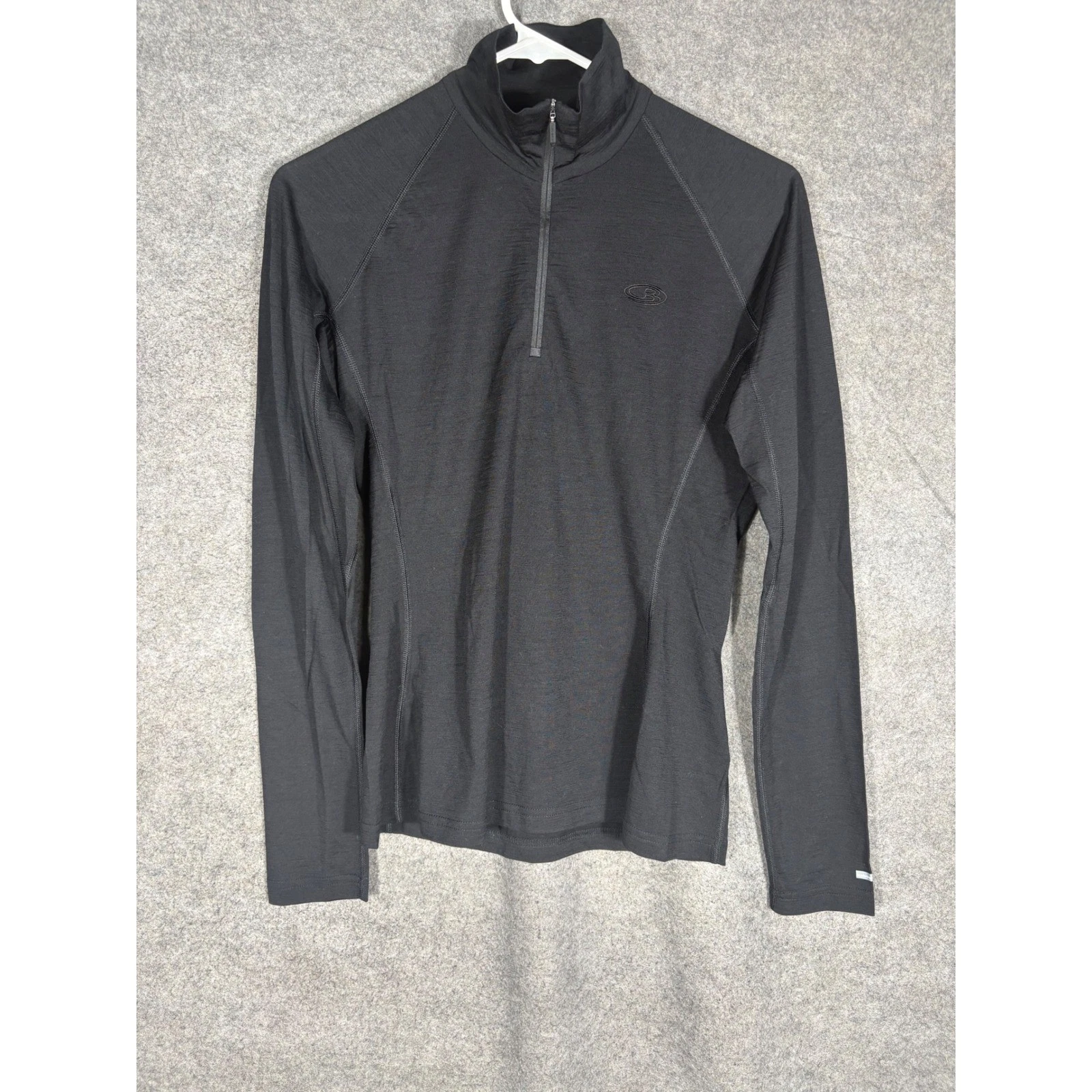 Icebreaker Bodyfit 150 Merino Wool Base Layer Top Womens Small Black Quarter Zip
Opens in a new wind