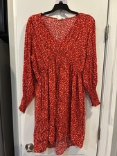 Gap Women's Red Floral Knee Length Dress Long Sleeves V-Neck Size L