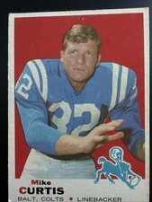 1969 Topps Football #229 Mike Curtis Rookie Card. rookie card picture