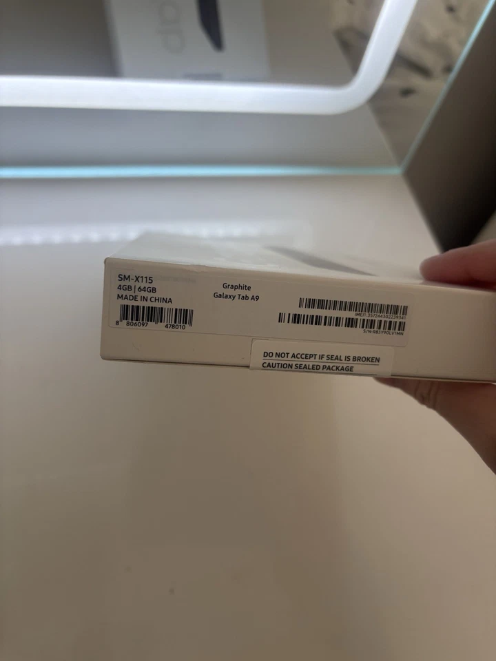 Samsung Galaxy Tab A9 - Image 4 of 4