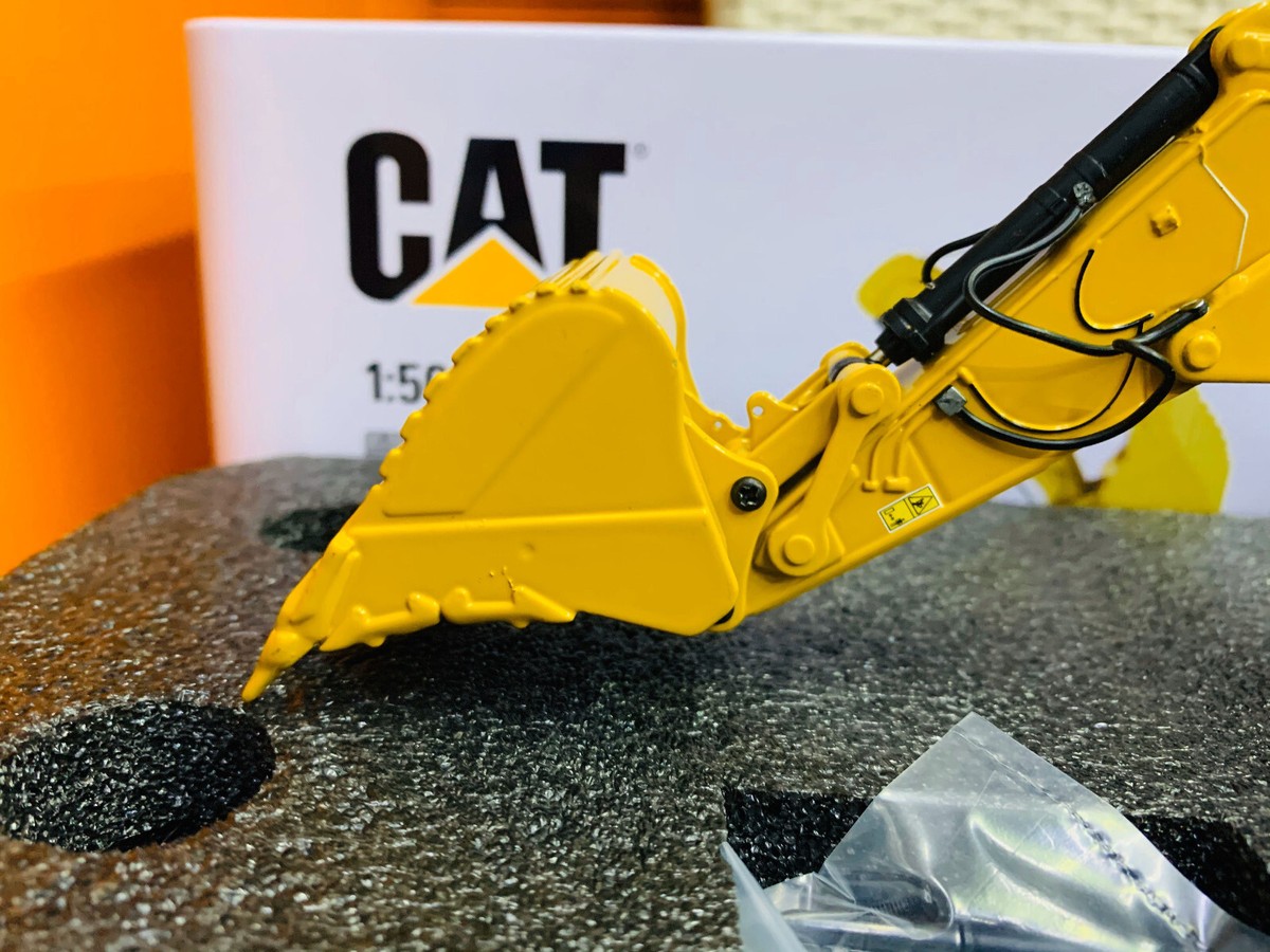 Cat 395 Next Generation Hydraulic Excavator Mass Excavation Cat 395 Next Generation Hydraulic Excavator Mass Excavation