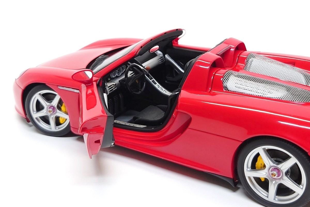 AUTOart 1:18 Porsche Carrera GT in Guards Red | eBay