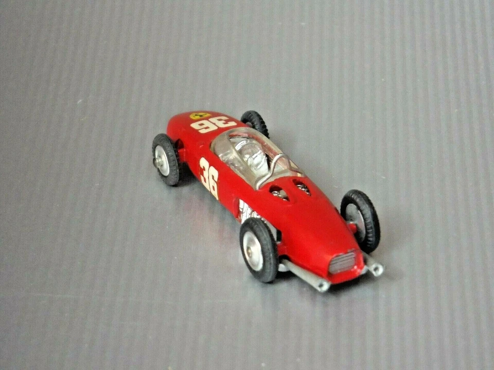 CORGI TOYS 1/43 FERRARI F1 ART. 154 ANNO 1965 RARITA' DA COLLEZIONE - Immagine 3 di 4