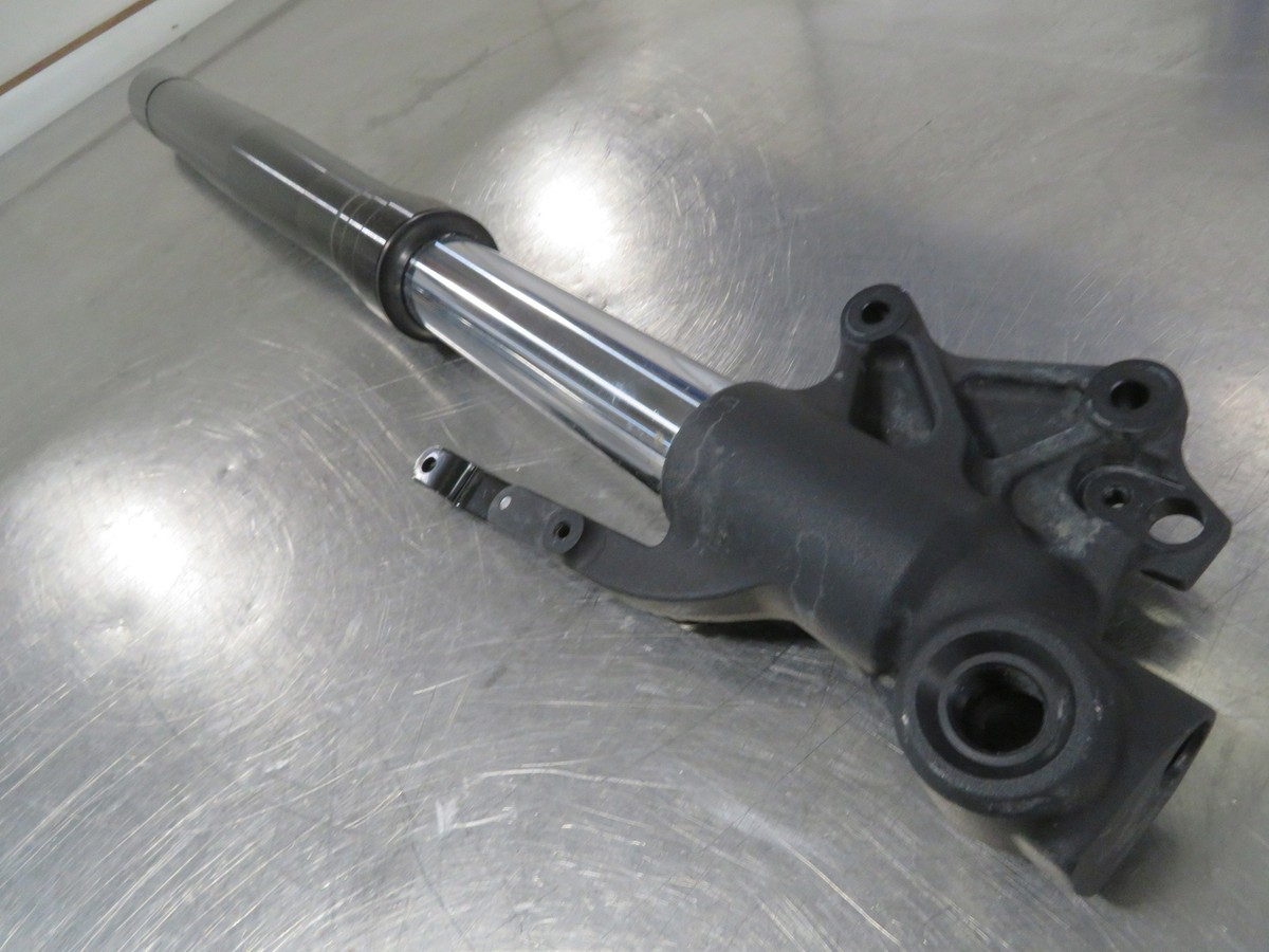 EB888 2016 TRIUMPH TIGER 800 XRT LH FR LEFT FRONT FORK SHOCK