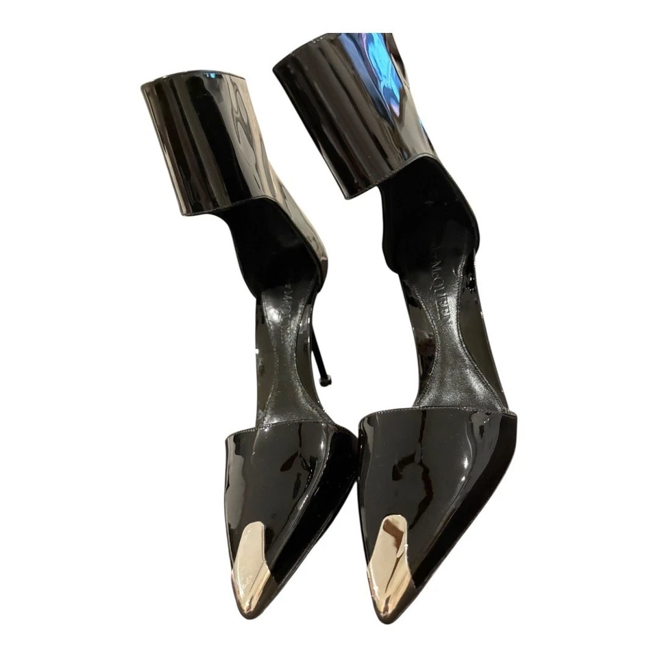 Alexander McQueen Puño al Tobillo Bomba Tacones de Aguja Puntera de Metal Punk DESAJUSTADO 7/7.5 Foto 4 de 4