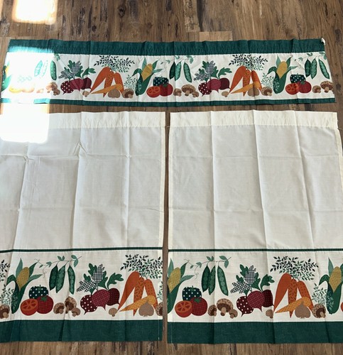 Vintage 80s Farmhouse Kitchen Curtains Vegetable Print Valance Tier Set Harvest