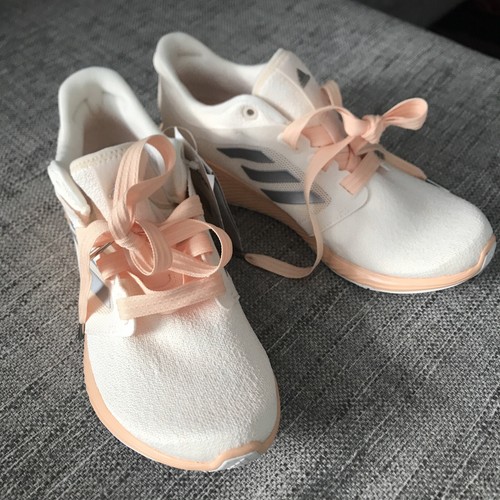 bounce edge lux adidas