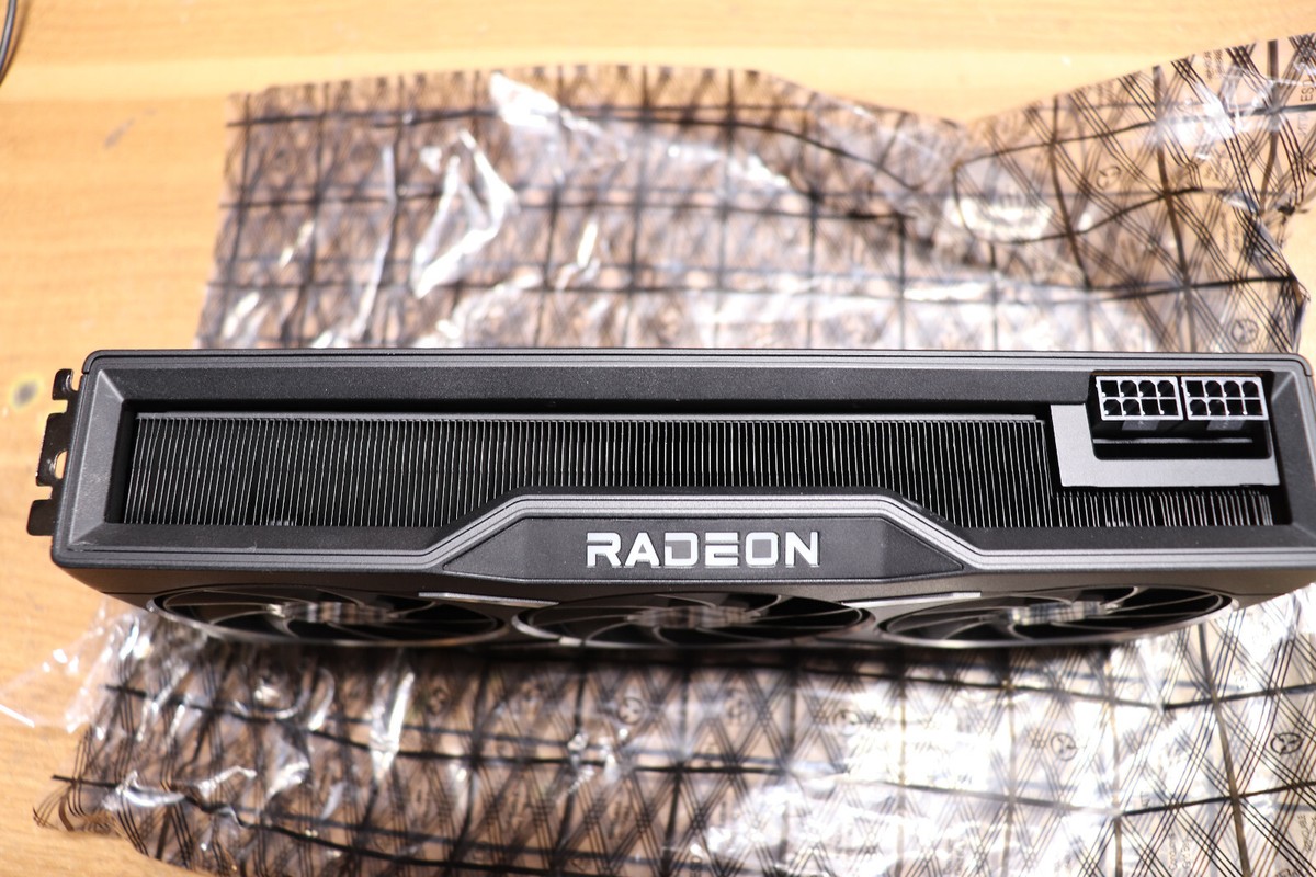 AMD Radeon RX 6950 XT（VRAM16GBモデル） MSI Radeon RX 6950 XT GAMING X TRIO 16G [PCIExp 16GB] 価格