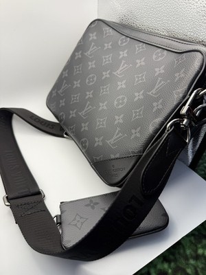 LOUIS VUITTON Trio Messenger Shoulder Bag M46602 Monogram Shadow