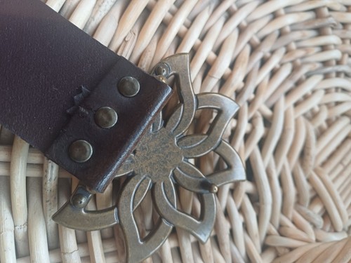 Y2K 2000s M&S Brown Belt Chunky Flower Buckle Jewelled Sparkle L - Bild 7 von 10