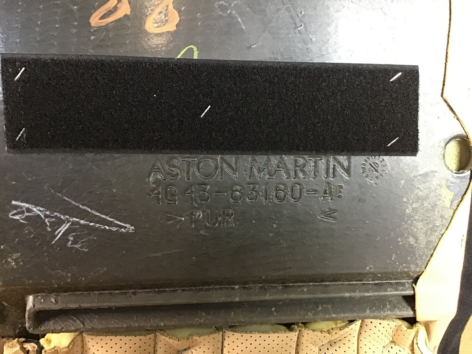 Aston Martin DB9 GT 2016 Rear Right Passenger Lower Seat Cushion 13-16 :Y
