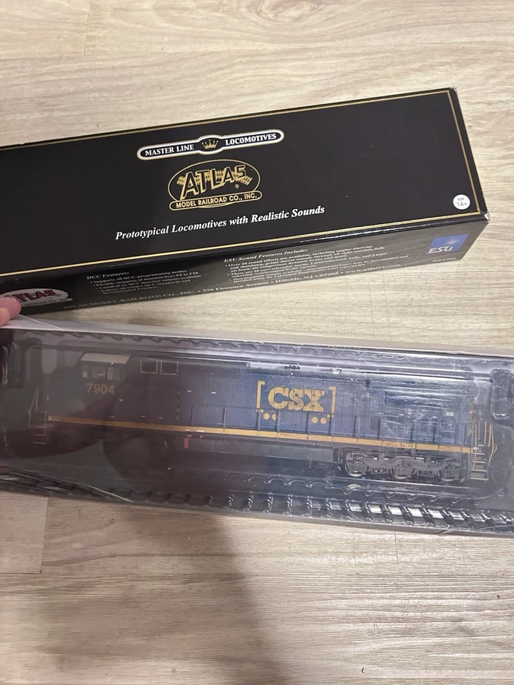 Ho Scale DCC Sound Atlas CSX C40-8W - Image 4 of 4