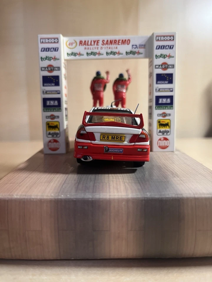 MITSUBISHI Lancer Evo V rally WRC Sanremo 1998 Vitesse 1:43 - Immagine 4 di 4