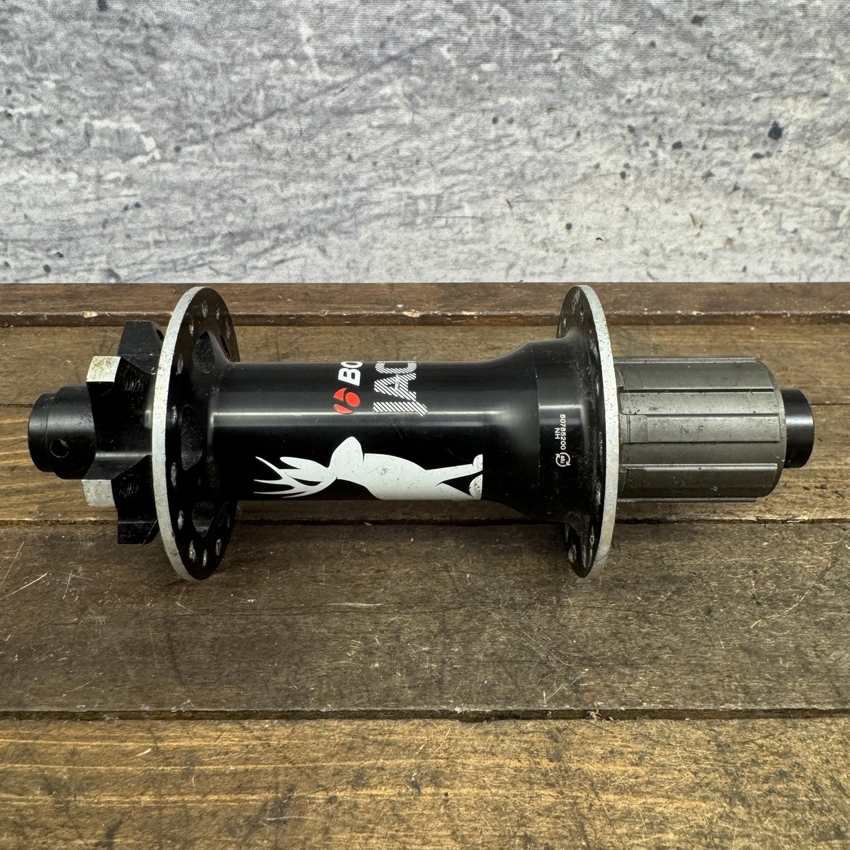 Ｆ.A.T. OMBLAPE FAT Bontrager Jackalope Rear Hub Black 32H Fat Bike 6-Bolt Disc
