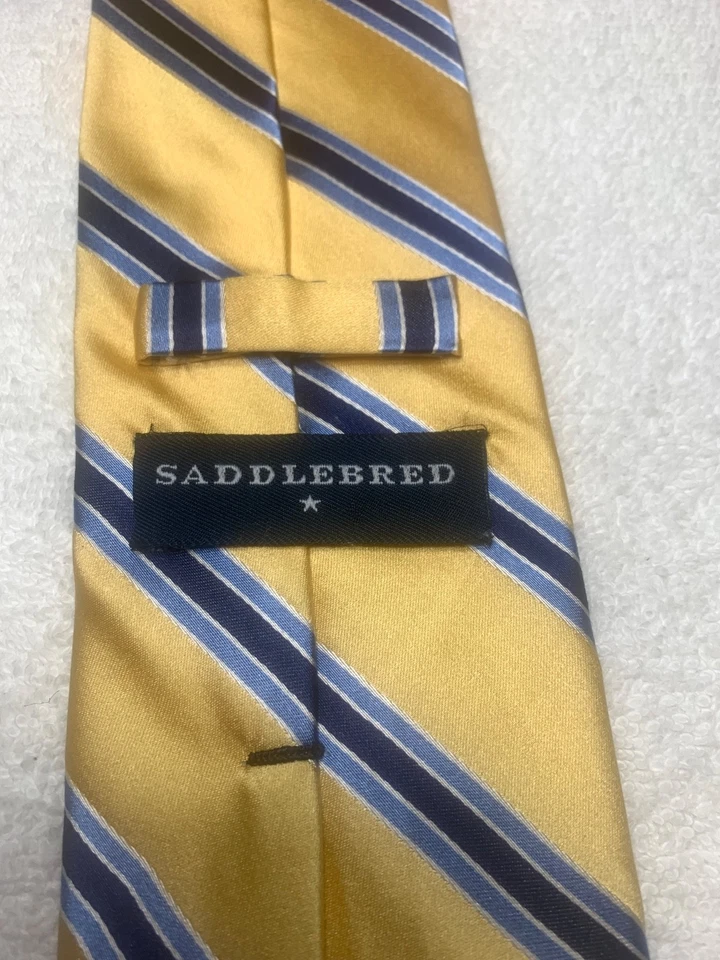 SADDLEBRED GRAVATA MASCULINA AMARELA COM AZUL E AZUL MARINHO 3,5 X 61 - Imagem 4 de 4