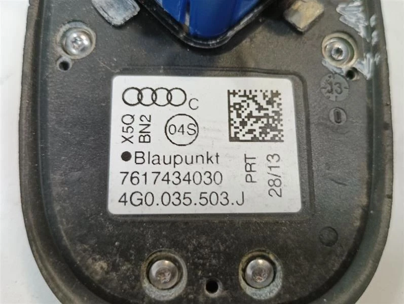 Mástil antena aleta tiburón techo azul 4G0035503J Audi 8T A5 S5 B8 A4 Q3 9936545 Foto 4 de 4