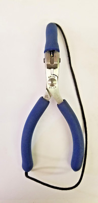 Utica Swiss #10529S Pin Holding Extraction/Insertion Plier, Discontinued, New