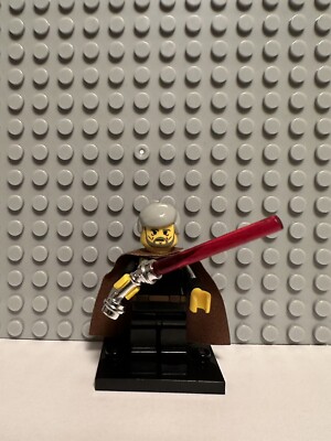 LEGO Star Wars Minifigure: Count Dooku with Red Lightsaber