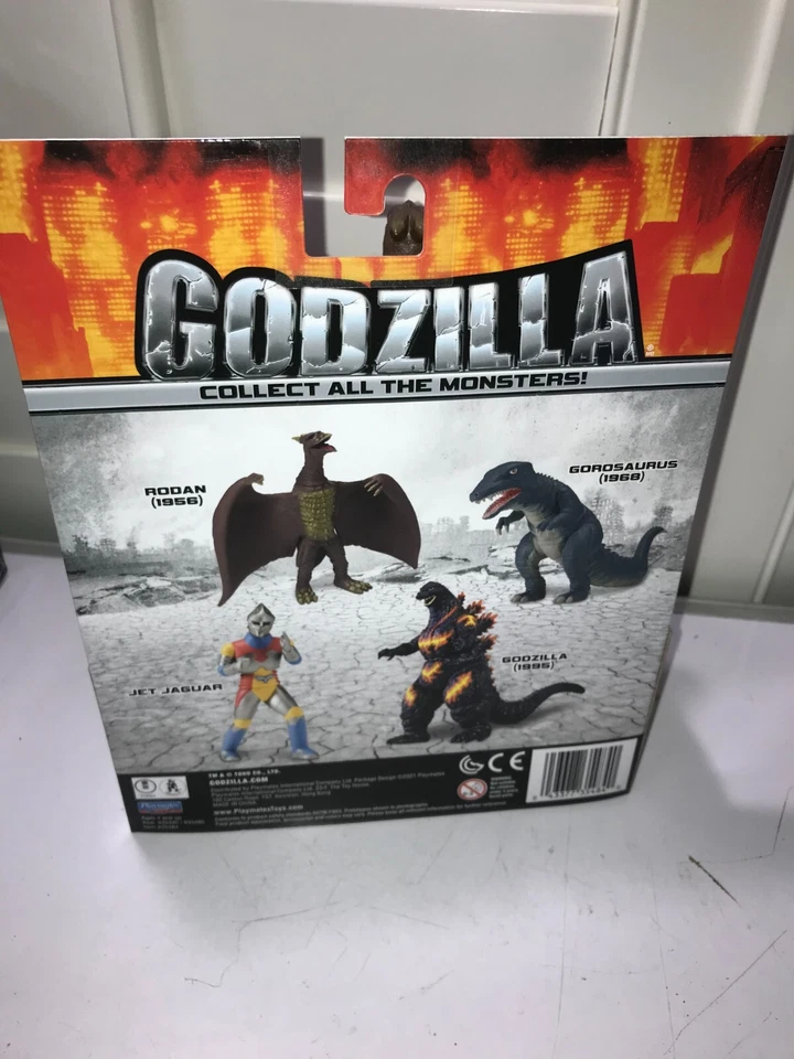 GODZILLA RODAN (1956) PLAYMATES CLASSIC SERIES 6.5” ACTION FIGURE NEW - Image 2 of 3