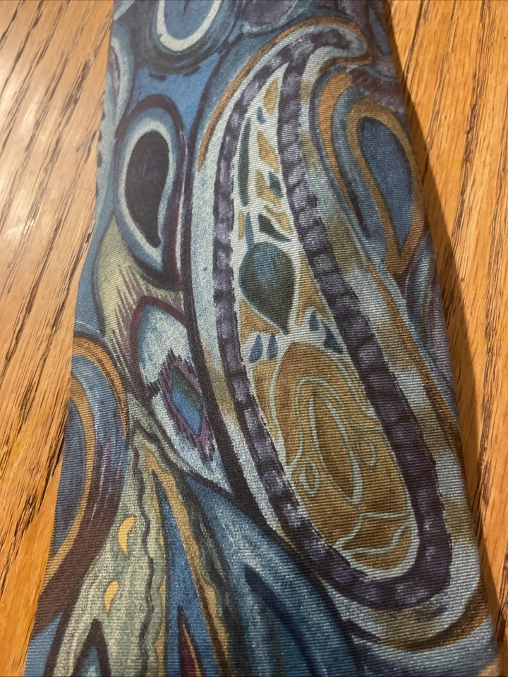 Vintage EUC John Henry Silk Paisley Tie Men’s Necktie Made In USA - Image 4 of 4