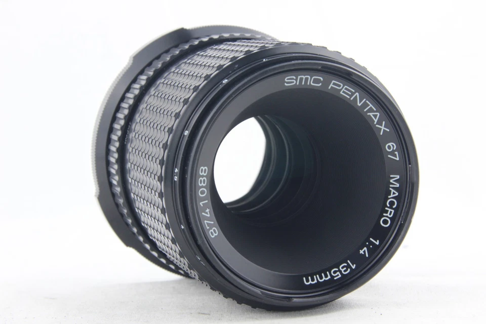 Late Model [ NEAR MINT ] SMC PENTAX 67 Macro 135mm f/4 for 6x7 67 67II - Image 2 of 4