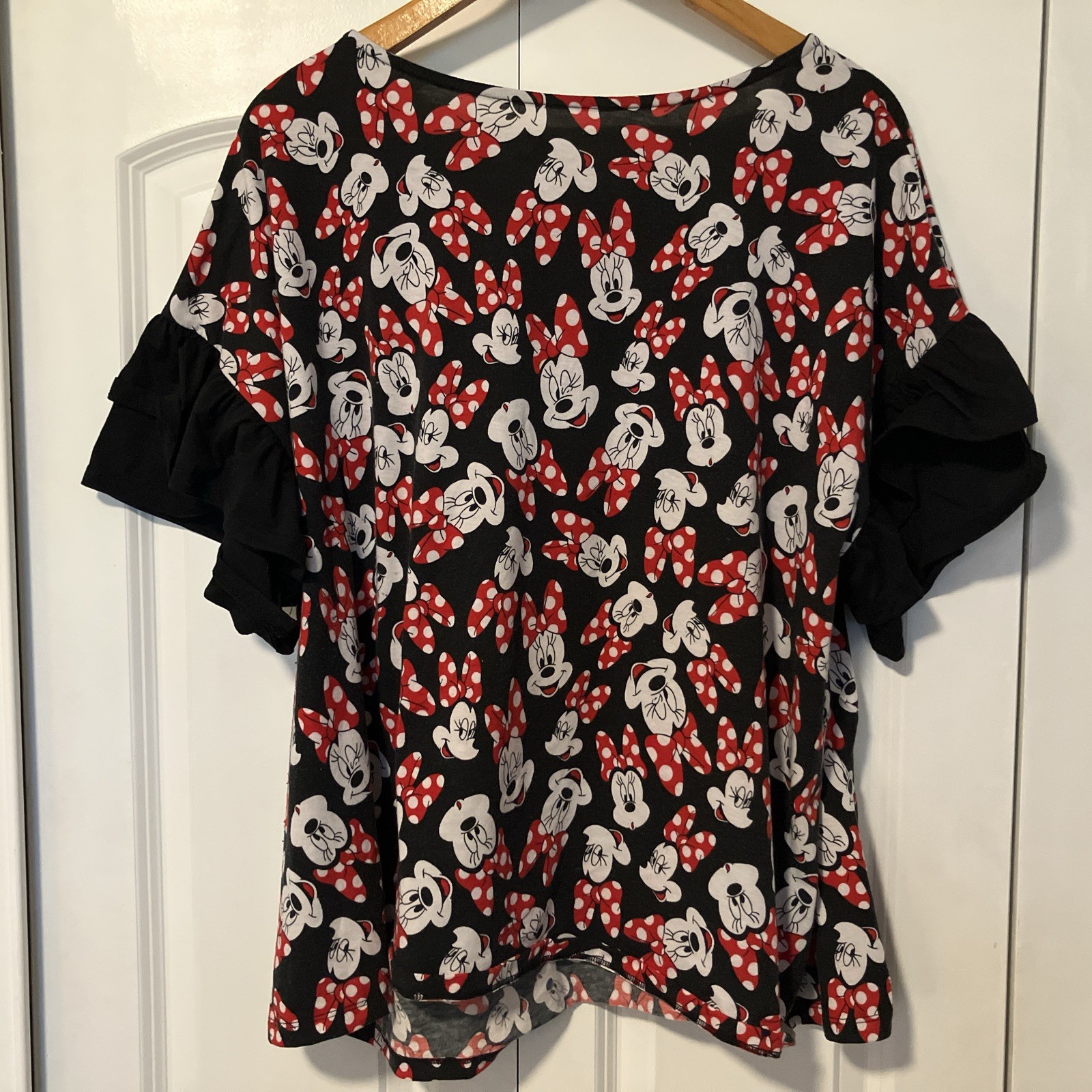 DISNEY Parks Minnie Mouse Ruffled Sleeve Top Women’s US size 3X image 3