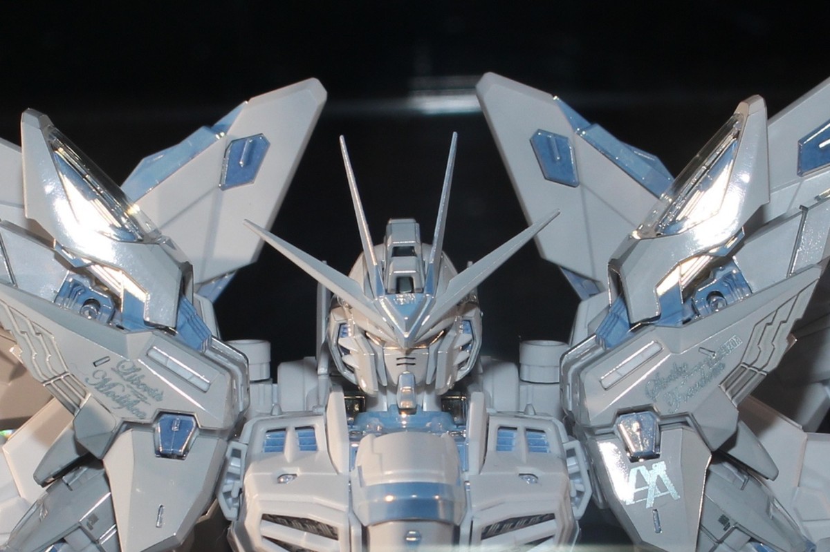 MGEX 1/100 Strike Freedom Gundam [TWILIGHT COATING] Limited