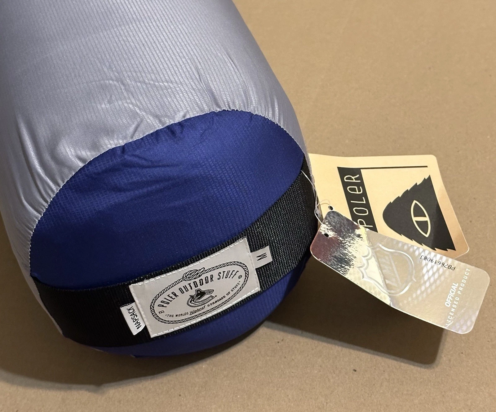 Poler Reversible Napsack Vancouver Canucks NHL Medium New
