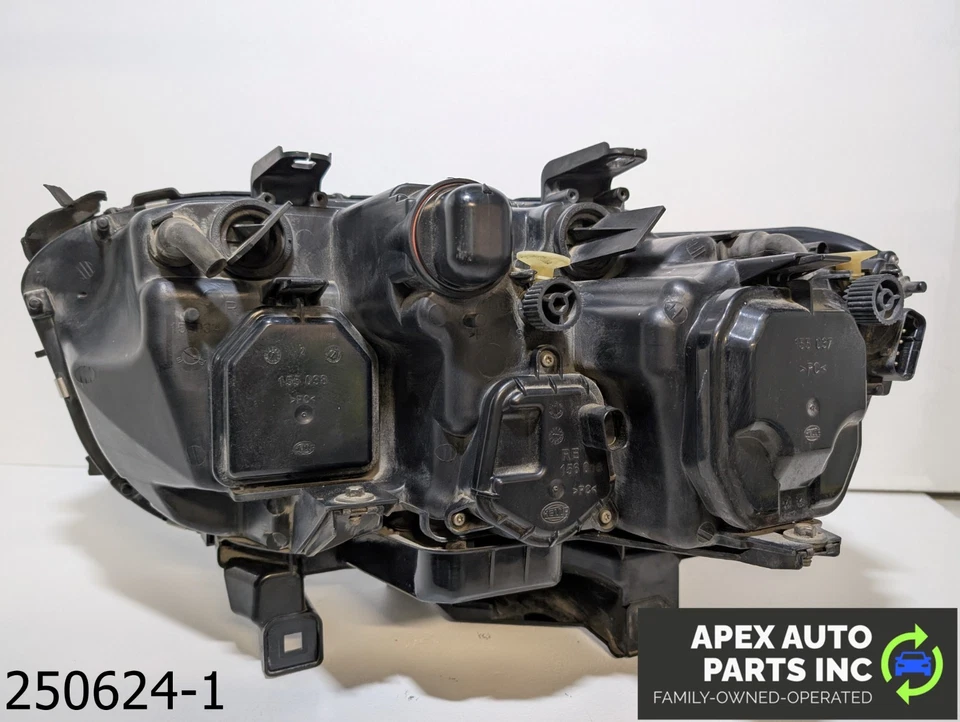 OEM 2002-2005 BMW 745i 4.4L RIGHT PASSENGER SIDE XENON HEADLIGHT - Image 4 of 4