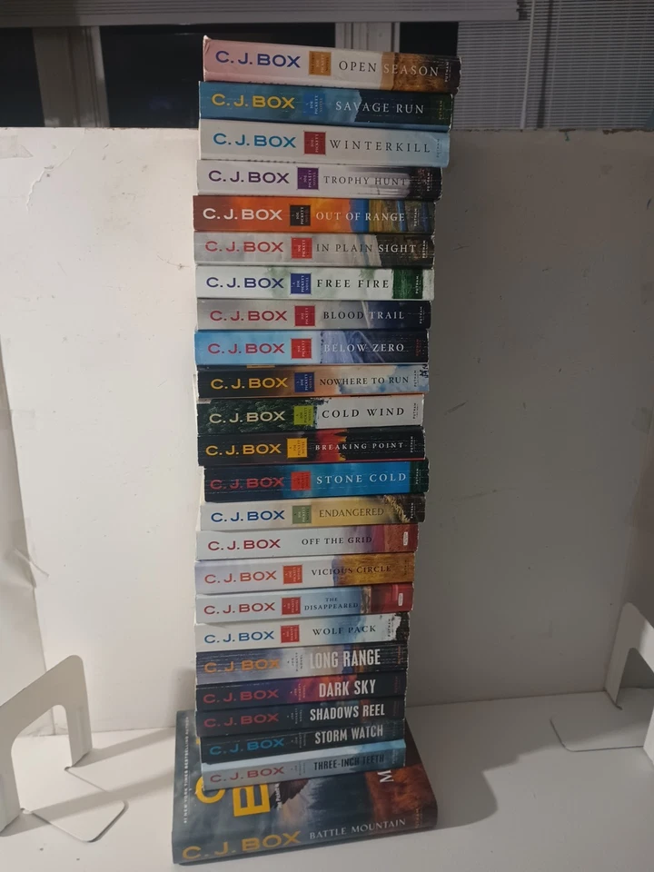 Lot of 24 Joe Pickett, C.J. Box Almost Complete Series, Battle Mountain - Image 4 of 4