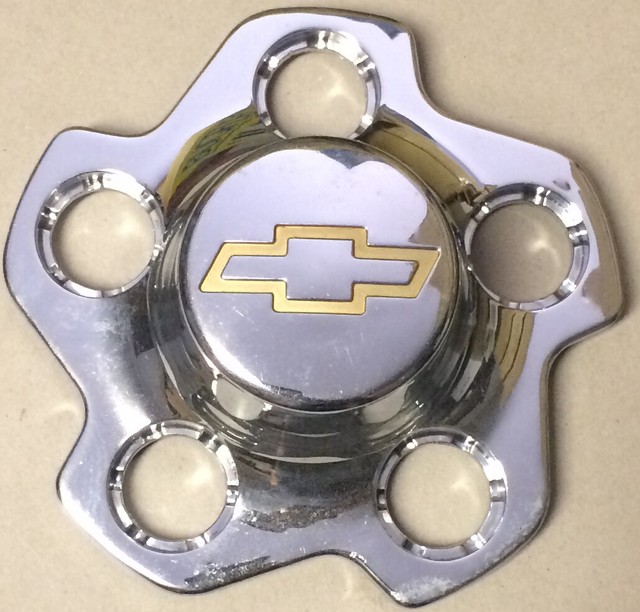 9199 Chevrolet Center Cap Hubcap 15710201 S10 Blazer Chrome for sale