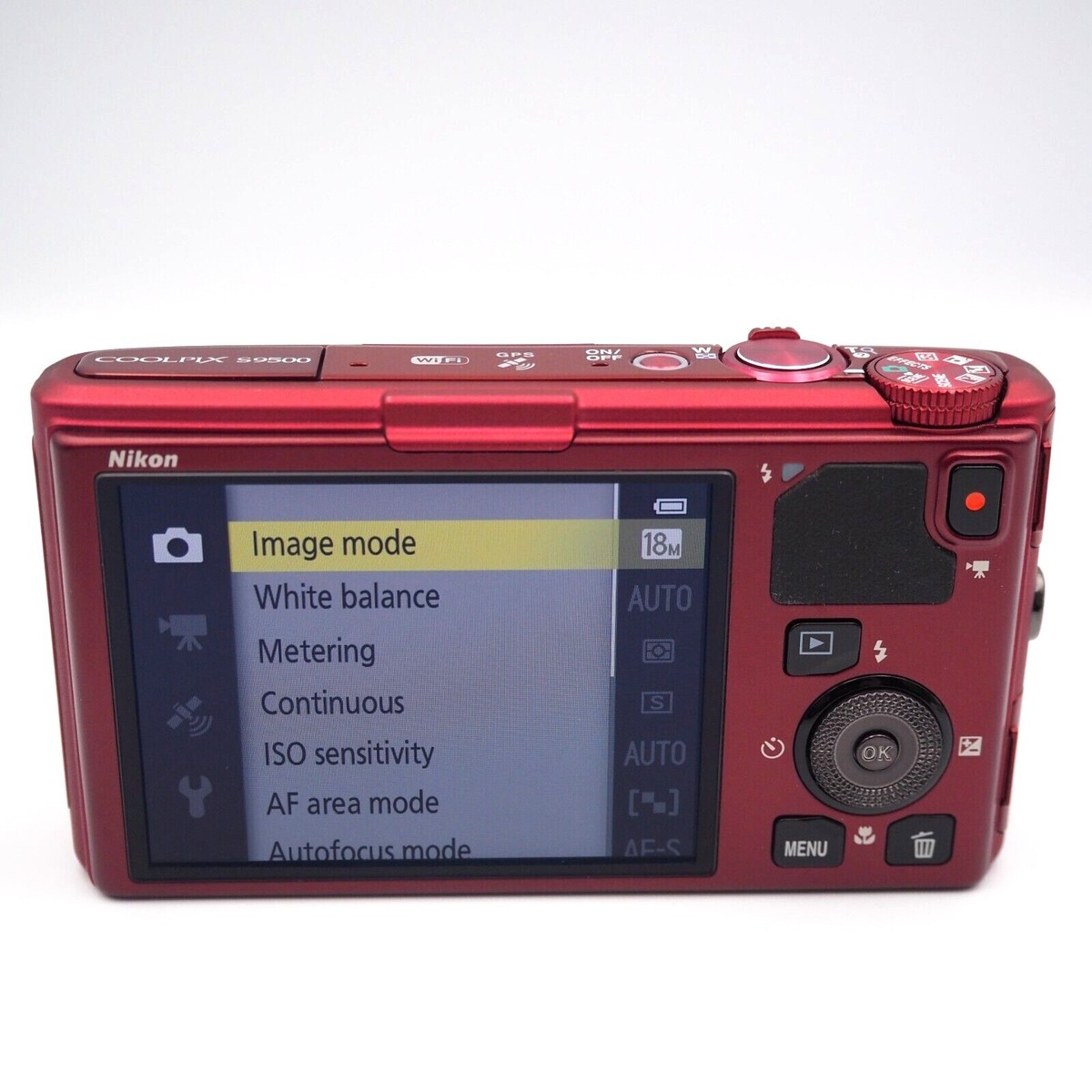 Mint] Nikon CoolPix S9500 22x Zoom Digital Camera Wi-Fi GPS w