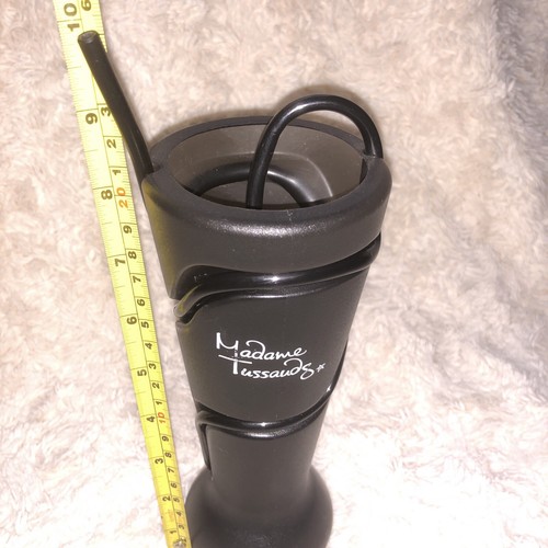 Madame Tussauds Wax Museum Black Souvenir Plastic Drinks Cup With Built In Straw - Picture 6 of 10