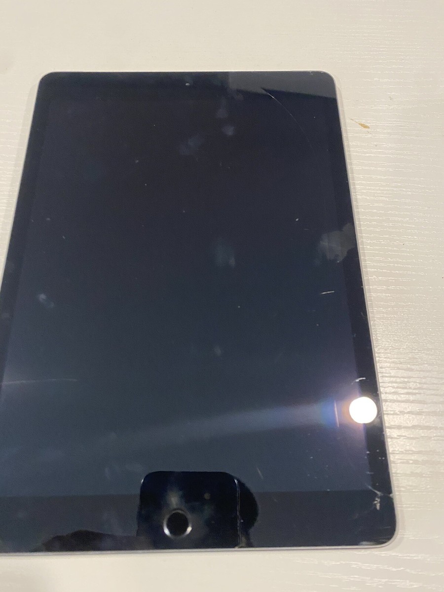 Apple iPad 7th Gen. 32GB, 4g 10.2 in Space Gray | eBay