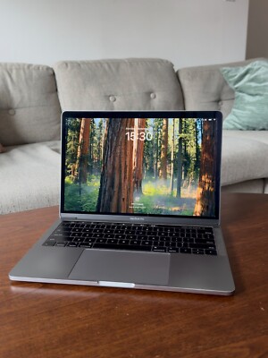 Apple MacBook Pro 13
