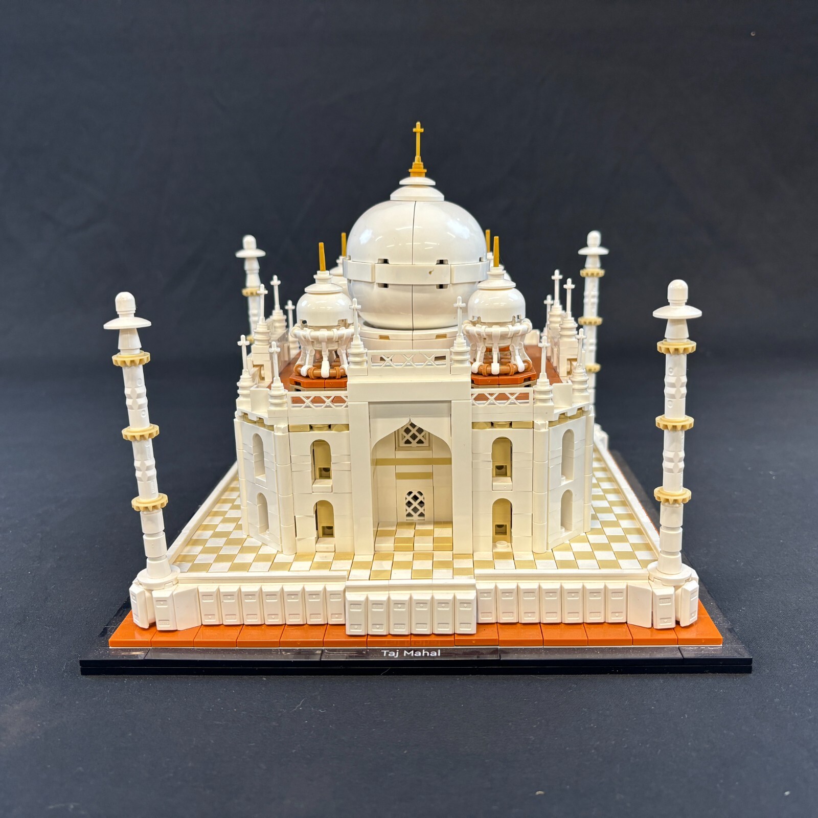 LEGO ARCHITECTURE: Taj Mahal (21056)