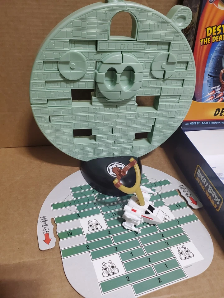 Angry Birds Star Wars Jenga Estrella de la Muerte Juego Completo 2012 Hasbro Foto 2 de 4