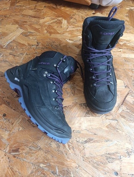 Women Lowa Boots Black 40 #MDTW